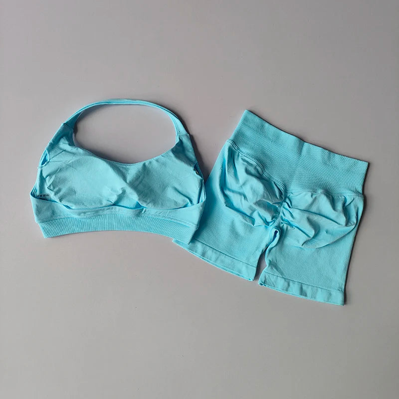 2-Piece Women’s Seamless Yoga Set – Sports Bra & Shorts