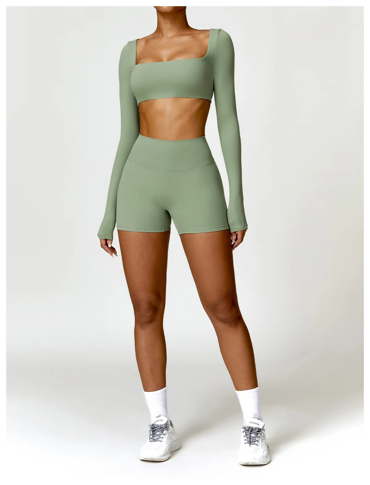 Women’s Quick-Dry Sports Crop Top – Long Sleeve