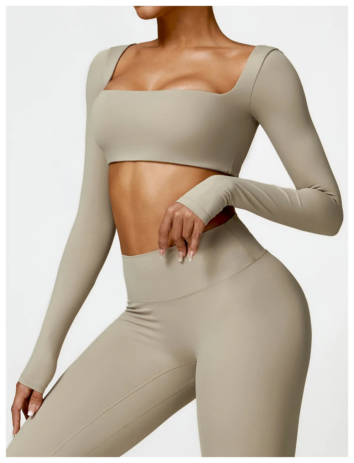 Women’s Quick-Dry Sports Crop Top – Long Sleeve